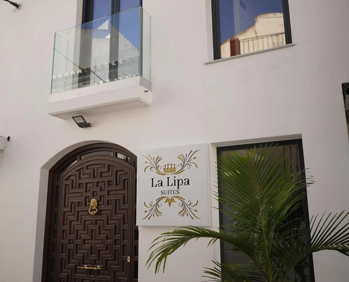 Aparthotel La Lipa Almáchar