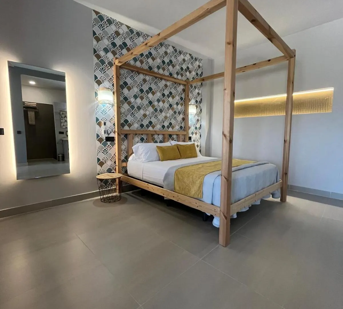 Aparthotel La Lipa Almáchar